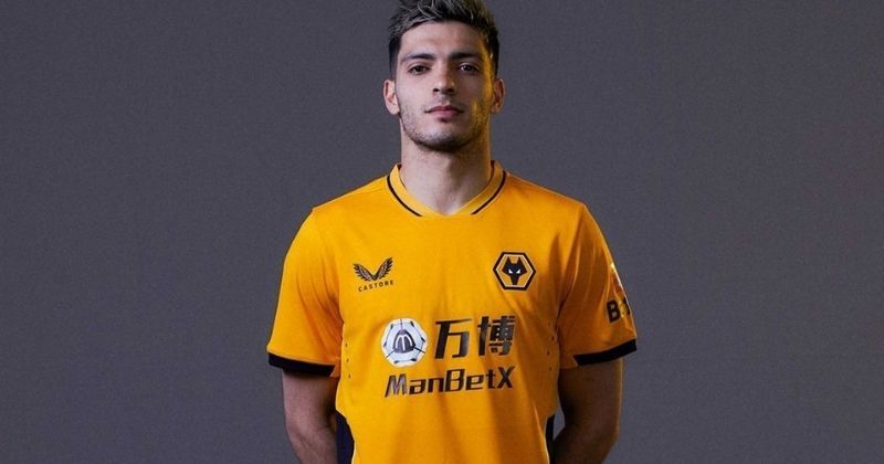wolves 2021-22 home kit