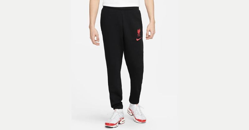 mens nike liverpool fleece pants in black