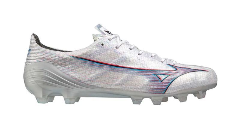 mizuno alpha football boots in white