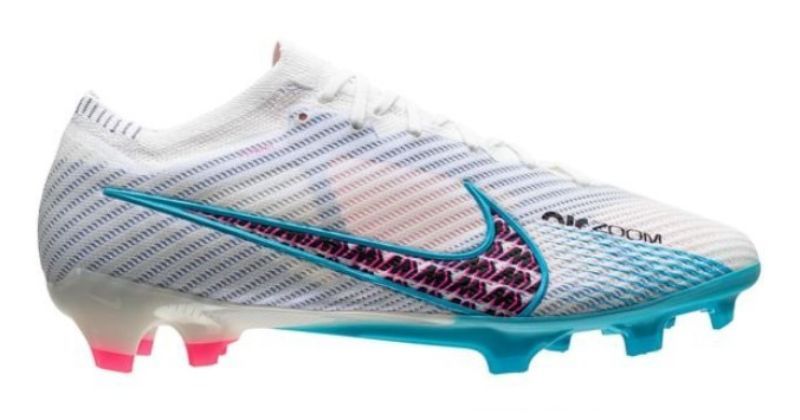 nike mercurial vapor 15 football boot in white