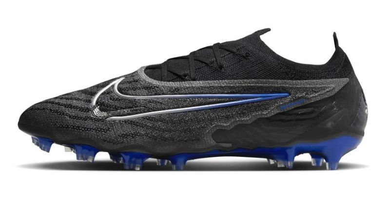 nike phantom gx football boot in black and blue